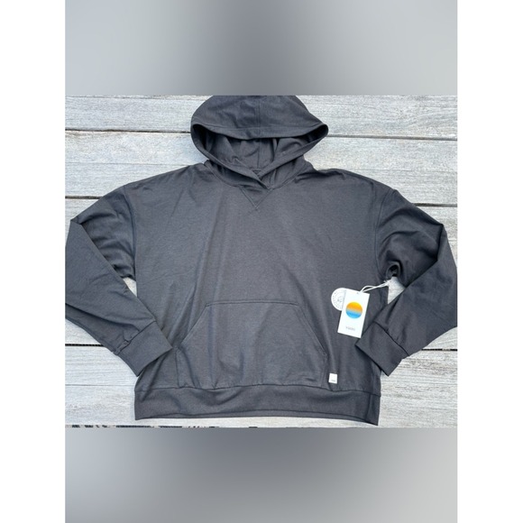 Vuori Tops - Vuori Halo Modern Pullover Hoodie Black Heather Women's Large NWT 🖤✨